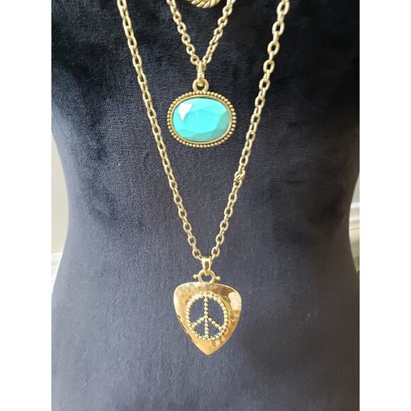 Women's Gold Tone Layered Necklace Lobster Clasp Turquoise Peace Charm Boho - Picture 3 of 4
